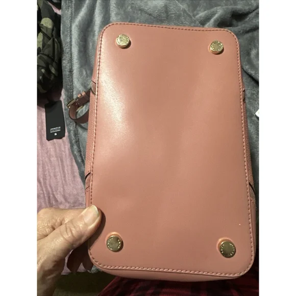 Michael Kors Nicole large Leather bucket bag MSRP $448 Pre-Loved Pink Salmon - Picture 8 of 14